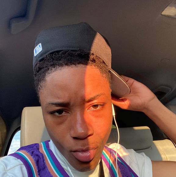 Meet your Posher, Kato - Picture 1 of 1